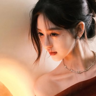 禁苑春浓